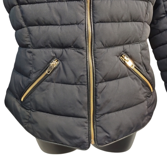 Zara Black Puffer Jacket with Fur Hood - Picture 7 of 11